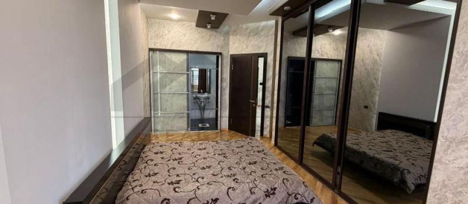 Yasamal parkinin yani, Elmler Akademiyasi m/s yaxin 3 otaqli menzil satilir/110 kv.m. - 3