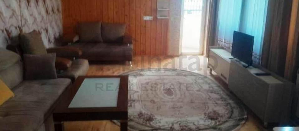 Nerimanov heykelinin yani, İcherisheher m/s yaxin 3 otaqli menzil kiraye verilir/110 kv.m.