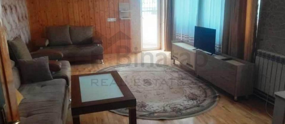 Nerimanov heykelinin yani, İcherisheher m/s yaxin 3 otaqli menzil kiraye verilir/110 kv.m. - 2