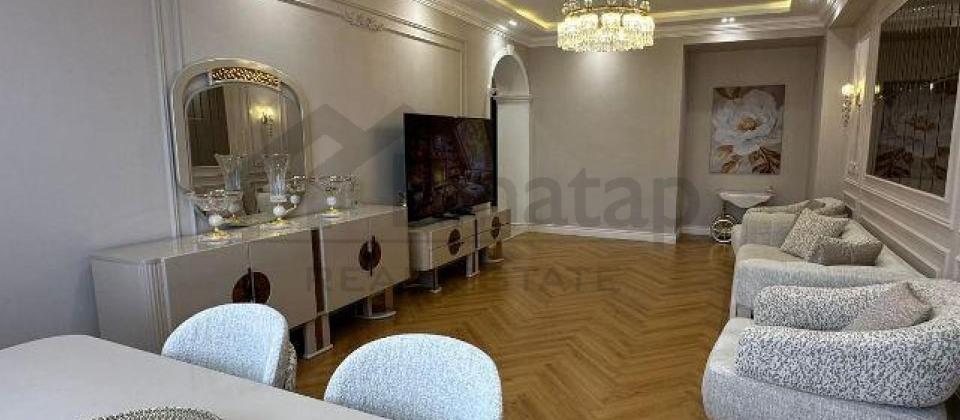 ADA Universiteti, Genclik ve 28 May m/s yaxin 3 otaqli menzil satilir/130 kv.m. - 3