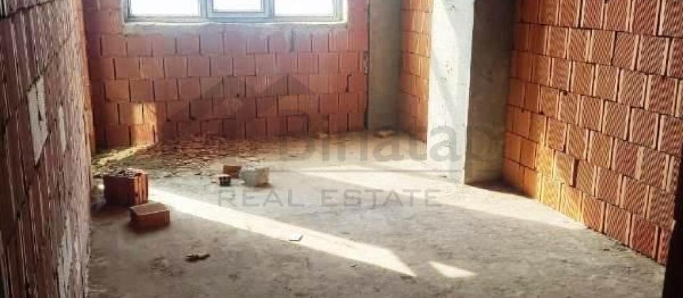 Qarabag kuchesi, Tehsil Nazirliyinin yaninda 3 otaqli menzil satilir/76 kv.m. - 3