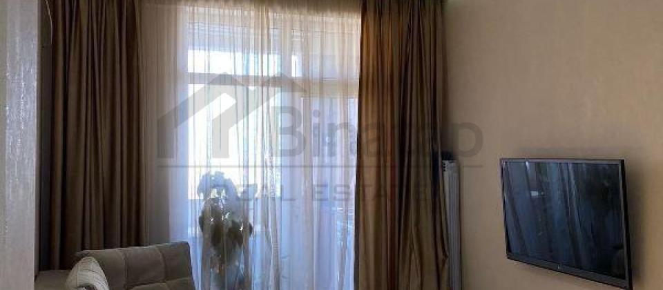 A.M.Sherifzade kuchesi, İnshaatchilar ve 20 Yanvar m/s yaxin 3 otaqli menzil satilir/94.5 kv.m. - 2