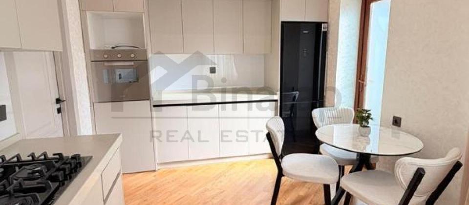 Huseyn Cavid parki ve Elmler Akademiyasi m/s yaxin 3 otaqli menzil satilir/110 kv.m. - 9