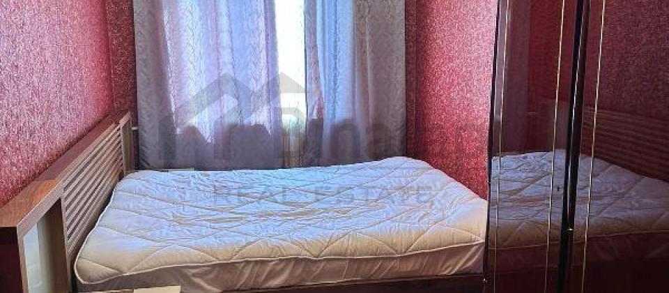 Kooperasiya Universiteti ve Cidir meydaninin yaninda 2 otaqli menzil kiraye verilir/50 kv.m. - 6