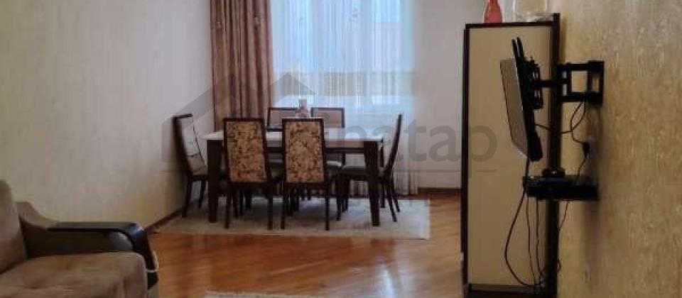 Badamdar qesebesi, Caspian Hospitalin yaninda 2 otaqli menzil satilir/63 kv.m.