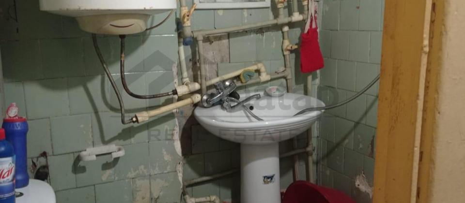 Satılır 2 otaqlı köhnə tikili 44 m², Həzi Aslanov m. - 6