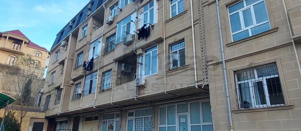 Masazırın girişində Kupçalı tamtəmirli mənzil - 2