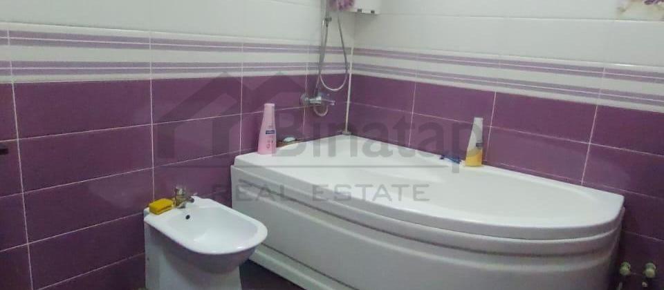 Satılır 5 otaqlı həyət evi/bağ evi 200 m², Bakıxanov q. - 15