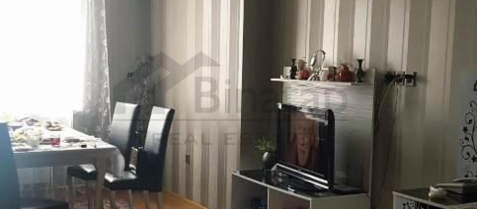 Kubinka, Qish parki, 28 May ve Nizami m/s yaxin 3 otaqli menzil satilir/90 kv.m. - 2