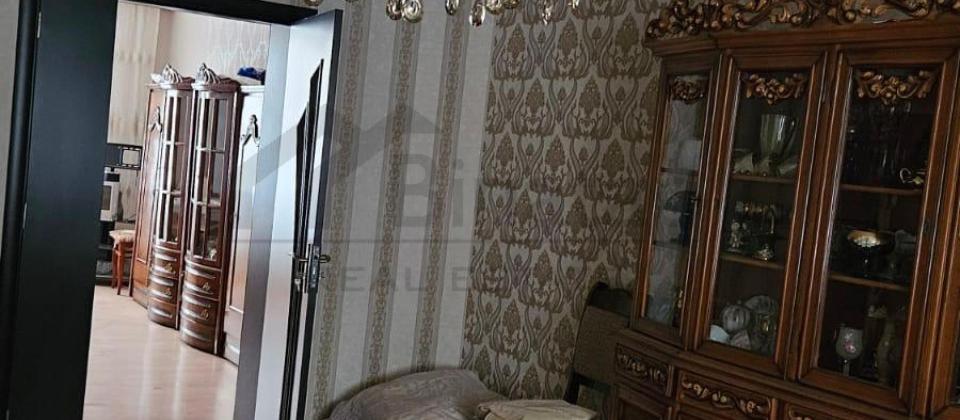Satılır 4 otaqlı köhnə tikili 86 m², Binə q. - 3