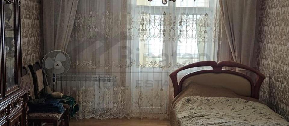 Satılır 4 otaqlı köhnə tikili 86 m², Binə q. - 9