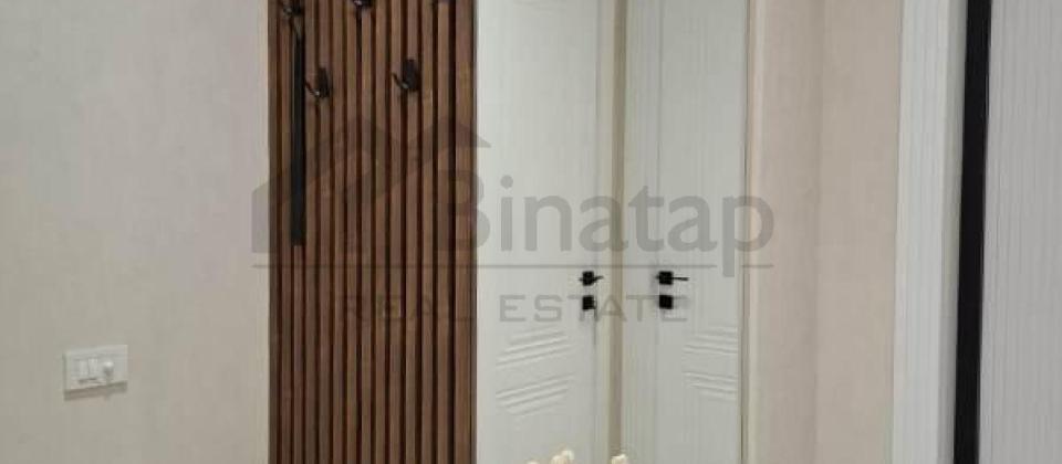 Sherq bazarinin yani, 28 May m/s yaxin 2 otaqli menzil satilir/65 kv.m. - 10