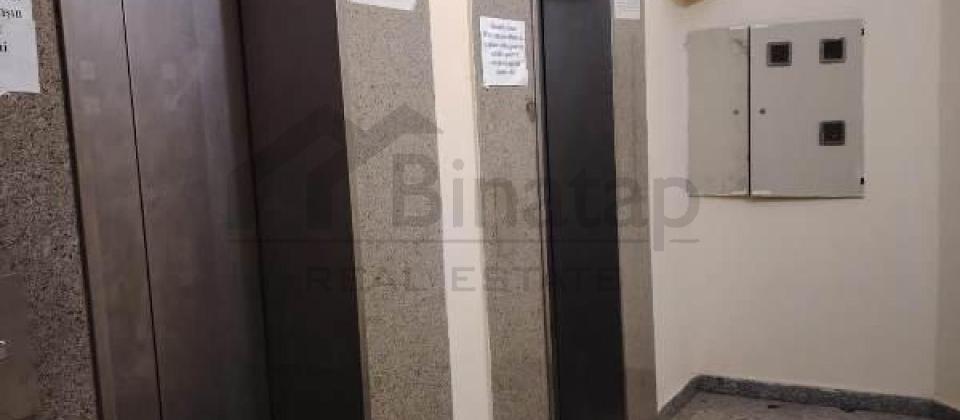 Azadliq prospekti, Koala ve Koroglu parklarinin yaninda 4 otaqli menzil satilir/223 kv.m. - 8