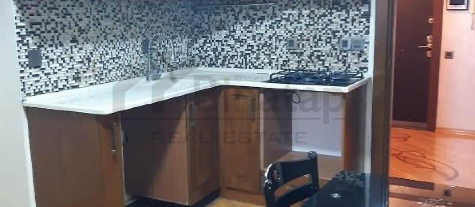 Nerimanov m/s ve Metropark t/m yaxin 2 otaqli menzil satilir/75 kv.m. - 2