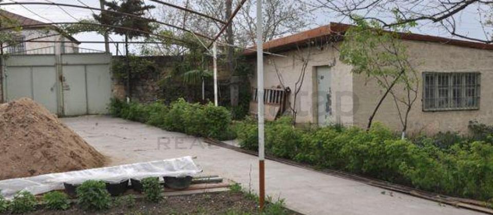 Şamaxı rayonunun Mədrəsə qəsəbəsində 37 sotluq bağ evi satılır! - 7