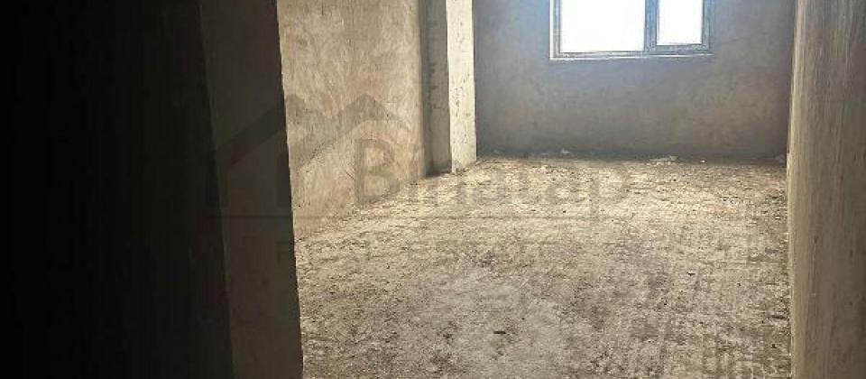 Tebriz kuchesi, Sherq bazari ve 28 May m/s yaxin 2 otaqli menzil satilir/72 kv.m. - 9