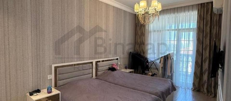 Renessans Palace'da 3 otaqli menzil satilir/140.6 kv.m., Elmler Akademiyasi m/s yaxindir - 9