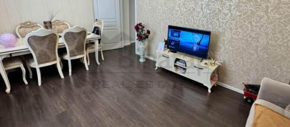 3№ li Asan xidmətin arxasinda 2 otaqli menzil satilir/57 kv.m. - 3