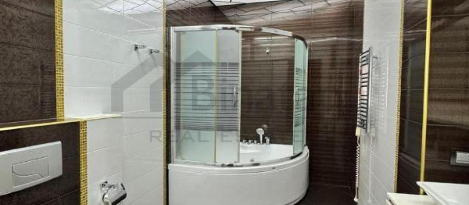 Tbilisi prospekti, 8 Noyabr m/s yaxin 3 otaqli menzil satilir/162 kv.m. - 14