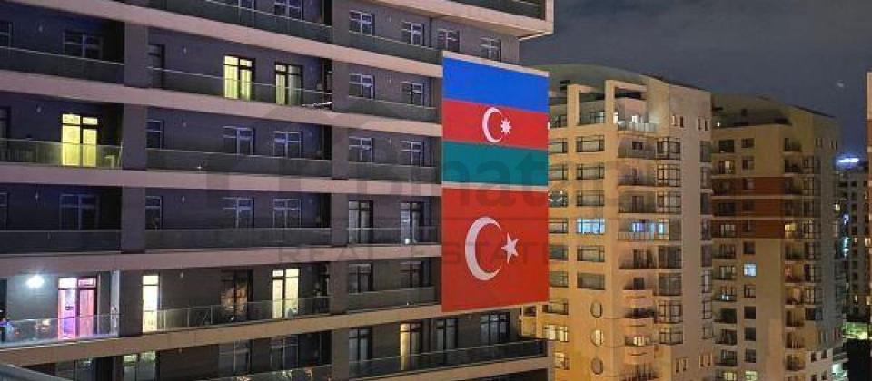 Grand Hayat Residence'de 2 otaqli menzil kiraye verilir/100 kv.m., Tbilis prospekti