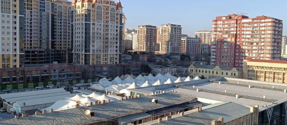 Baki Şəhəri , Nəsimi rayonu, Xətai prospekti 2 Yaşıl bazar ilə üzbəüz - 9