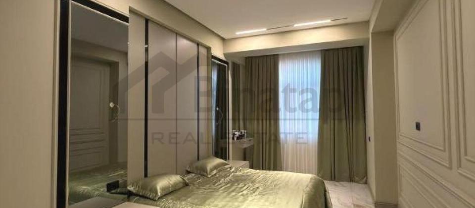 Azadliq prospekti, 28 May m/s yaninda 3 otaqli menzil satilir/106 kv.m. - 6