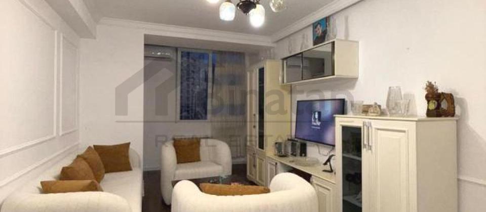 Genclik m/s yaxindir, İdman Akademiyasina yaxin 2 otaqli menzil satilir/45 kv.m.