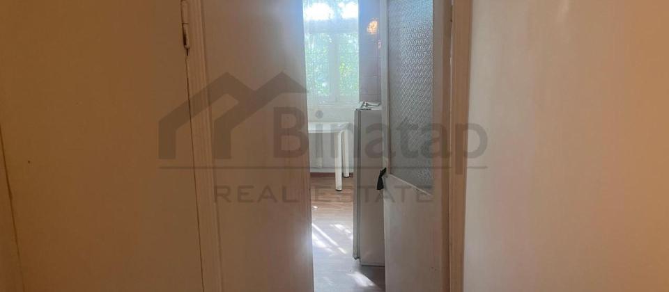 Satılır 3 otaqlı köhnə tikili 70 m², Elmlər Akademiyası m. - 9