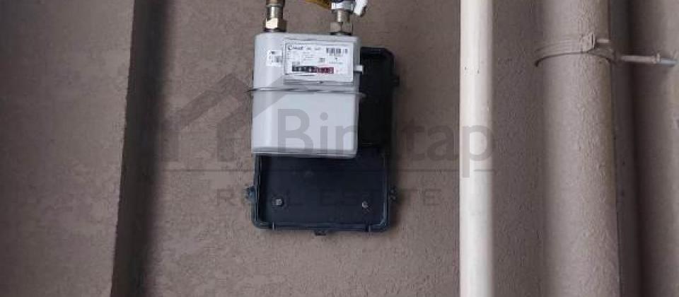 Heyder Eliyev prospekti, Nerimanov m/s yaxin 2 otaqli menzil satilir/85 kv.m. - 12