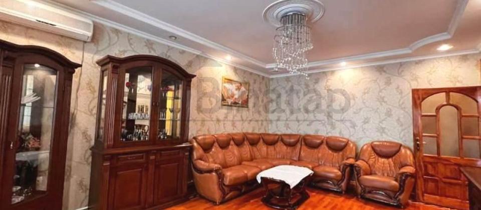 Huseyn Cavid prospekti, Elmler Akademiyasi m/s yaxin 3 otaqli menzil satilir/103 kv.m. - 3