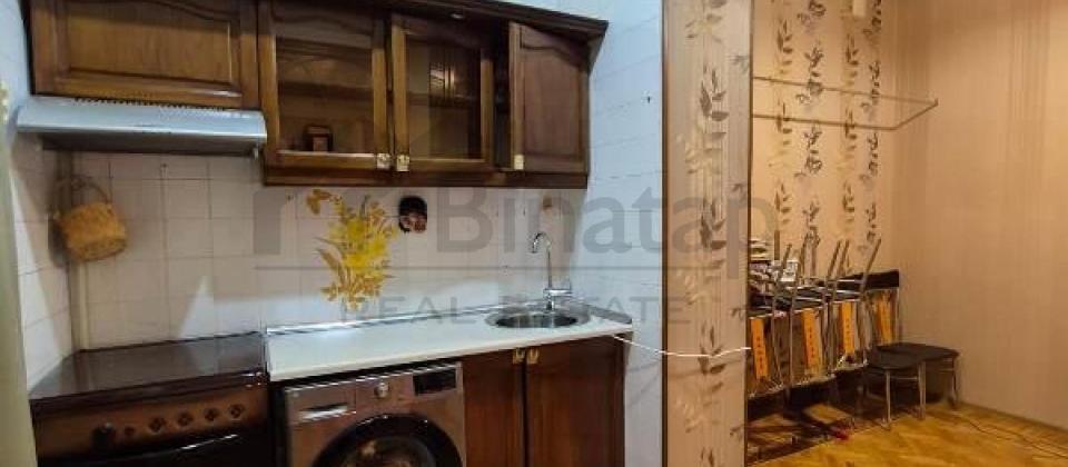 Merkezi parkin yani, Nizami m/s yaxin 4 otaqli menzil kiraye verilir/150 kv.m. - 9