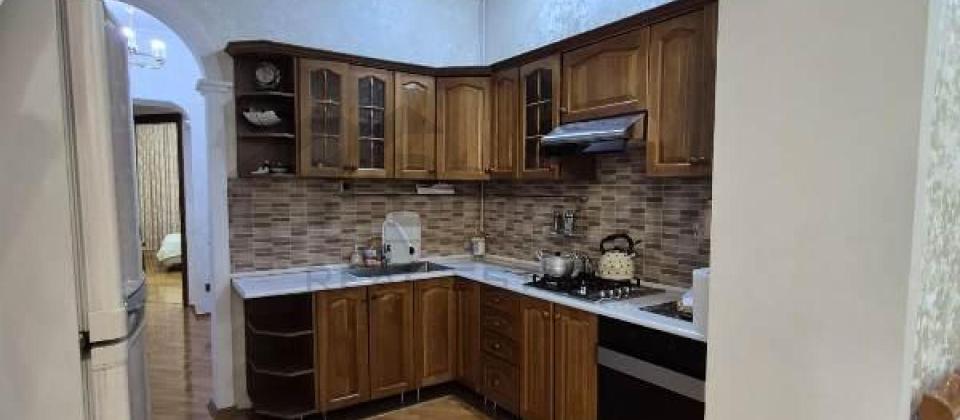 Merkezi parkin yani, Nizami m/s yaxin 4 otaqli menzil kiraye verilir/150 kv.m. - 11