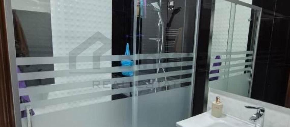 Merkezi parkin yani, Nizami m/s yaxin 4 otaqli menzil kiraye verilir/150 kv.m. - 14