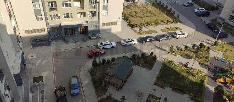 Mida evlerinde 2 otaqli menzil satilir/62 kv.m., 3№li Asan xidmetin arxasinda yerleshir - 2