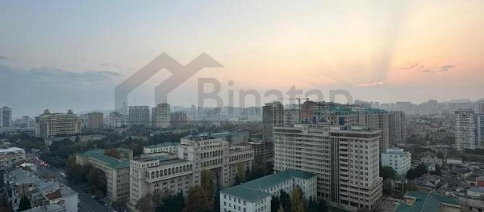 Tibb Universitetinin yaninda 4 otaqli menzil satilir/172 kv.m. - 11