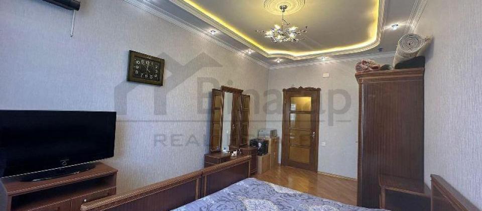 Qelebe dairesi, Baku Mall ve İnşaatçilar m/s yaxin 3 otaqli menzil satilir/140 kv.m. - 7