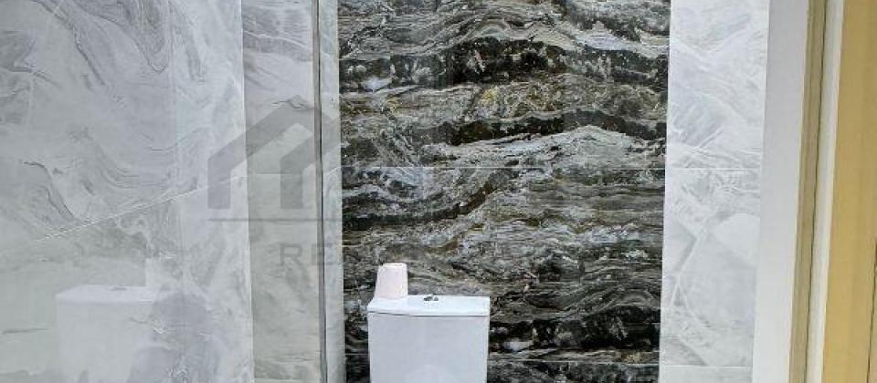 1№li Asan xidmet ve Ege Hospitalin yaninda 3 otaqli menzil satilir/181 kv.m. - 15