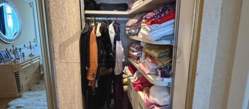 BDU ve Elmler Akademiyasi m/s yaxin 4 otaqli menzil satilir/185 kv.m. - 13