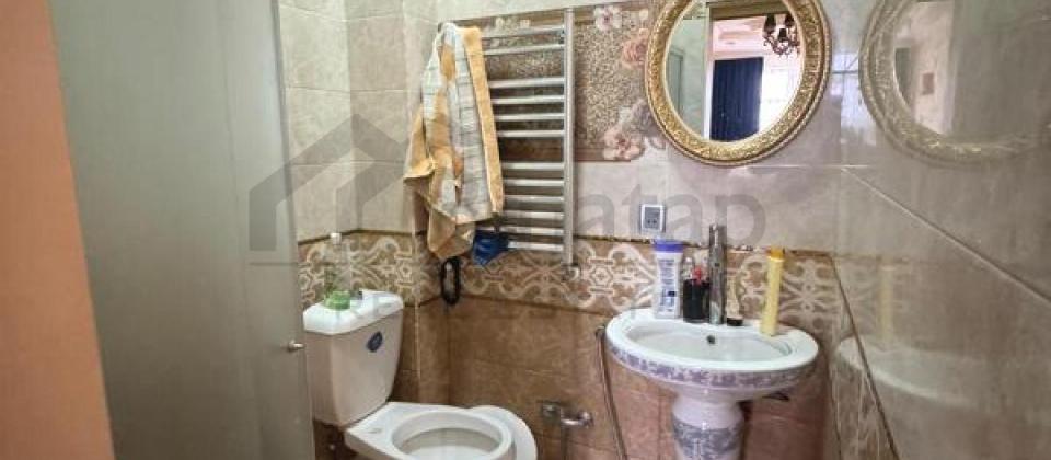 BDU ve Elmler Akademiyasi m/s yaxin 4 otaqli menzil satilir/185 kv.m. - 15