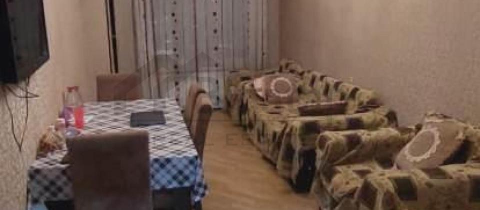 20 Yanvar m/s ve Bravo hipermarketin yaninda 2 otaqli menzil satilir/54 kv.m.