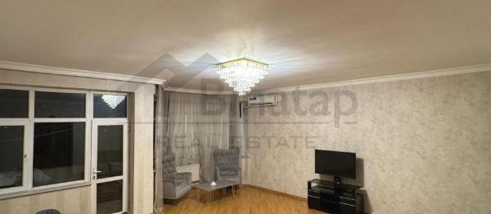 Yashil Ada ushaq bagchasinin yani, 8 Noyabr m/s yaxin 3 otaqli menzil kiraye verilir/162 kv.m. - 3