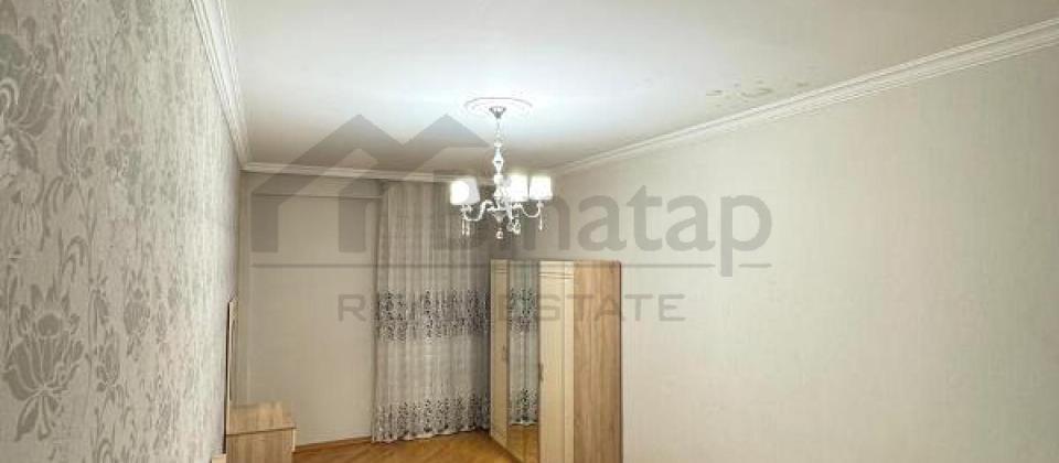 Yashil Ada ushaq bagchasinin yani, 8 Noyabr m/s yaxin 3 otaqli menzil kiraye verilir/162 kv.m. - 5