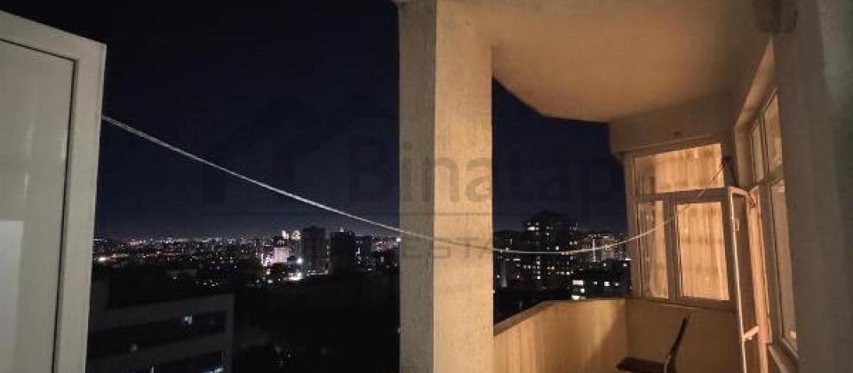 Yashil Ada ushaq bagchasinin yani, 8 Noyabr m/s yaxin 3 otaqli menzil kiraye verilir/162 kv.m. - 14