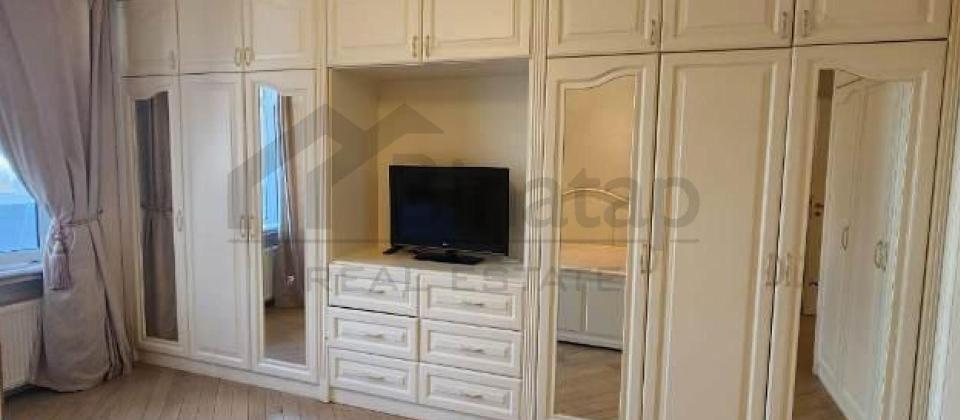 Caspian Plazanin yani, Nizami m/s yaxin 4 otaqli menzil satilir/186 kv.m. - 7