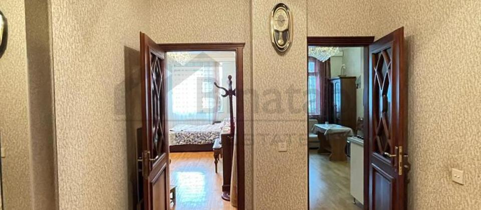 Satılır 2 otaqlı yeni tikili 60 m², İnşaatçılar m. - 3