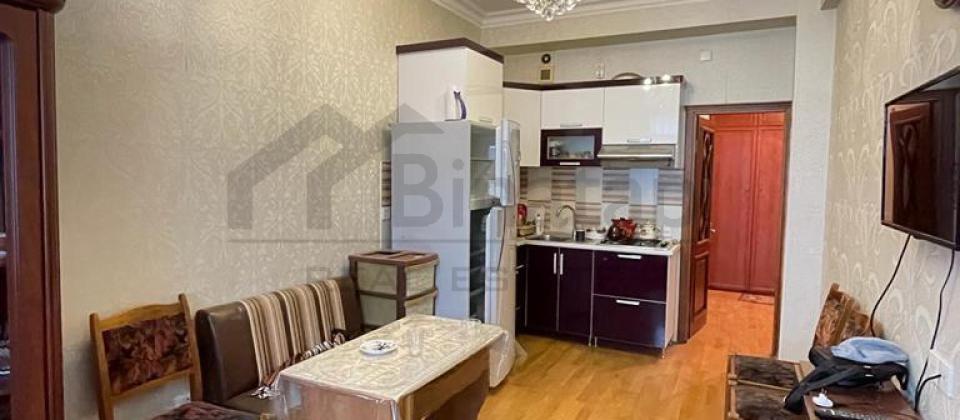 Satılır 2 otaqlı yeni tikili 60 m², İnşaatçılar m. - 5