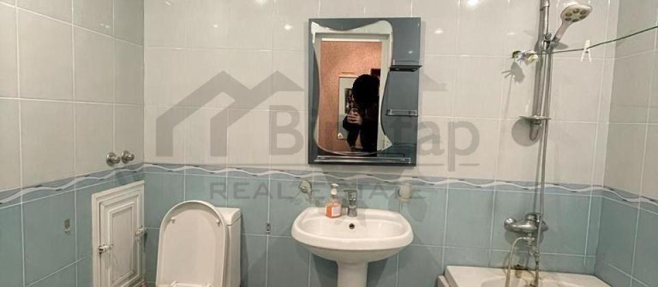 Satılır 2 otaqlı yeni tikili 60 m², İnşaatçılar m. - 13