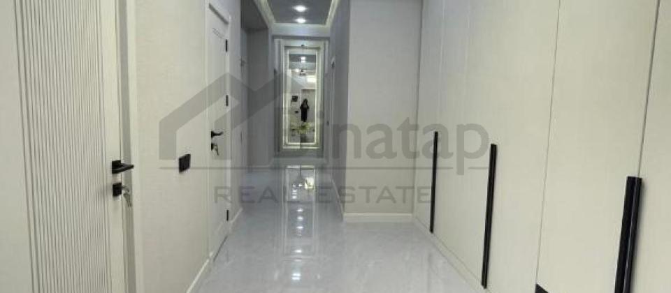 Huseyn Cavid prospekti, Elmler Akademiyasi m/s yaxin 3 otaqli menzil satilir/172 kv.m. - 10