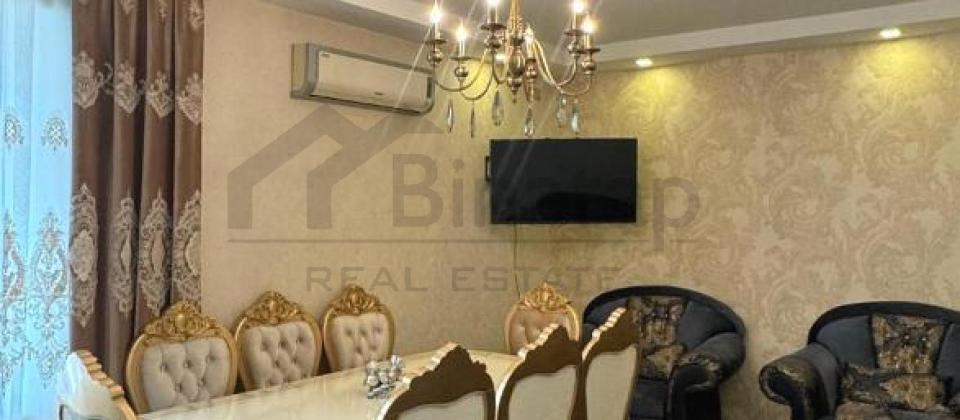 Tebriz kuchesi, Metroparkin yaninda 3 otaqli menzil satilir/60 kv.m.