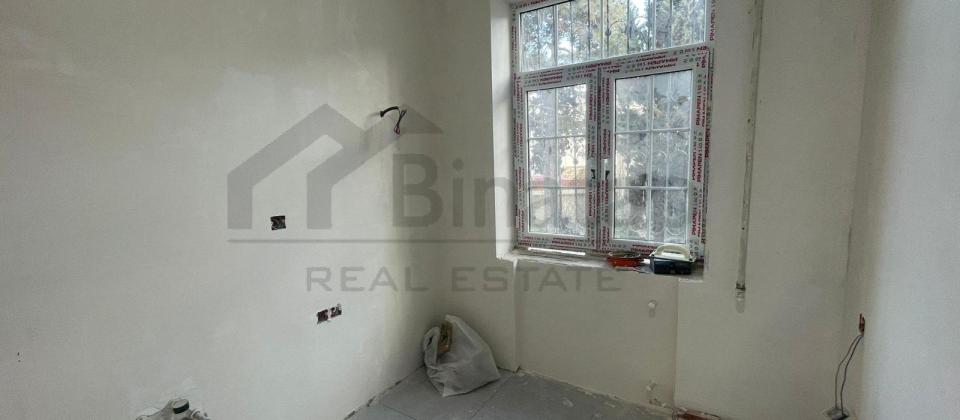 Satılır 2 otaqlı köhnə tikili 53 m², Elmlər Akademiyası m. - 5